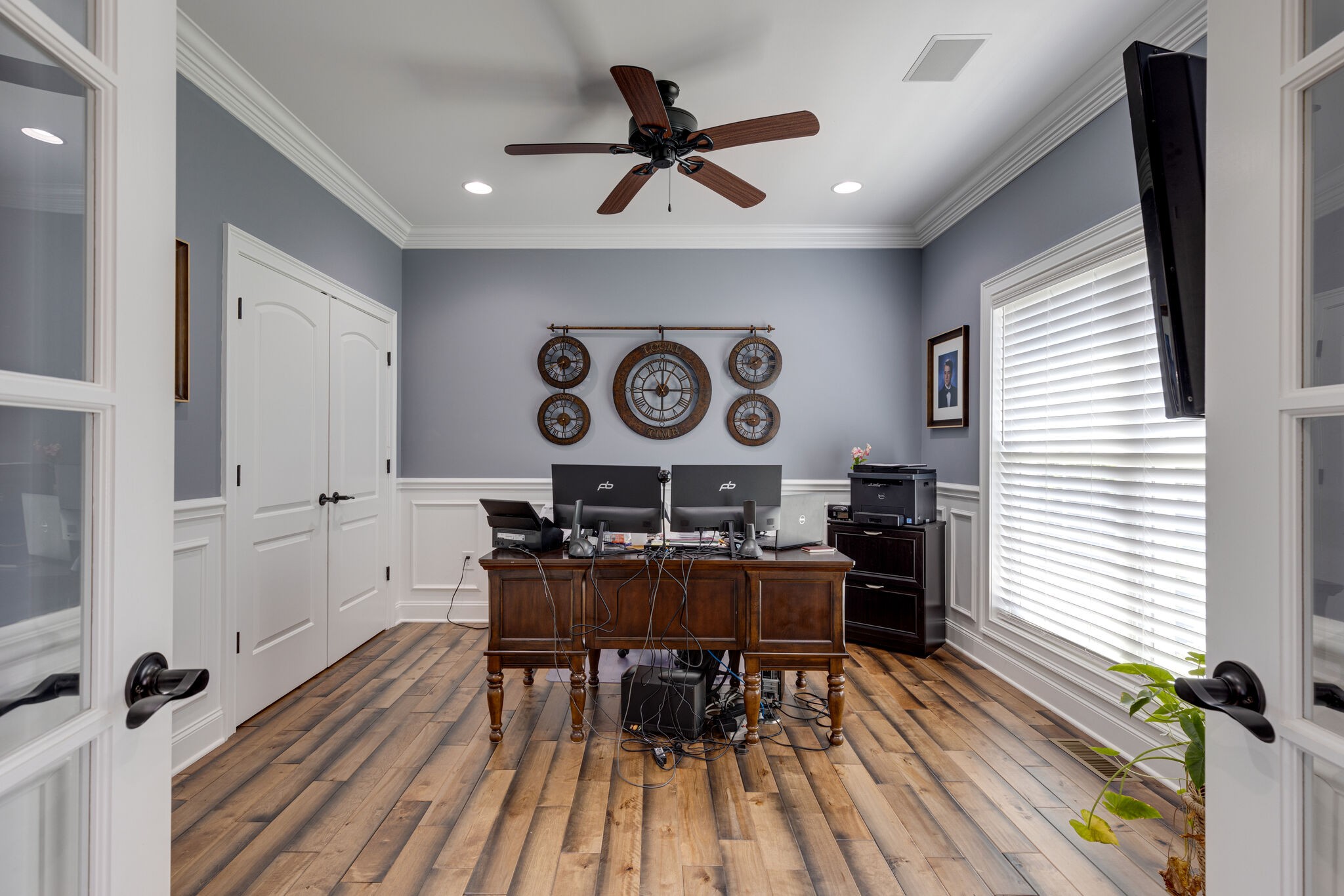 3165 Les Chappell Road Spring Hill, TN 37174 - Photo 16 of 70 a view of a workspace with furniture and wooden floor