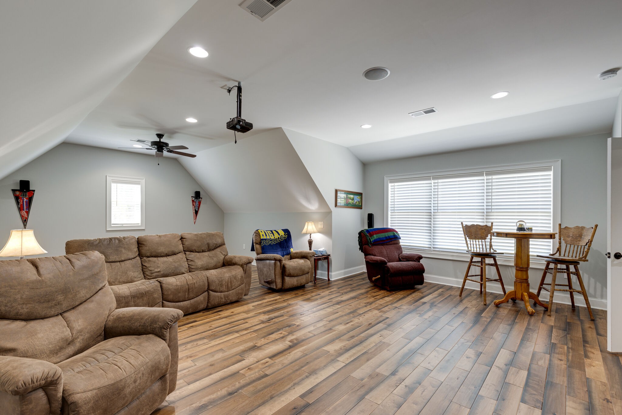 3165 Les Chappell Road Spring Hill, TN 37174 - Photo 30 of 70 a living room with furniture and wooden floor