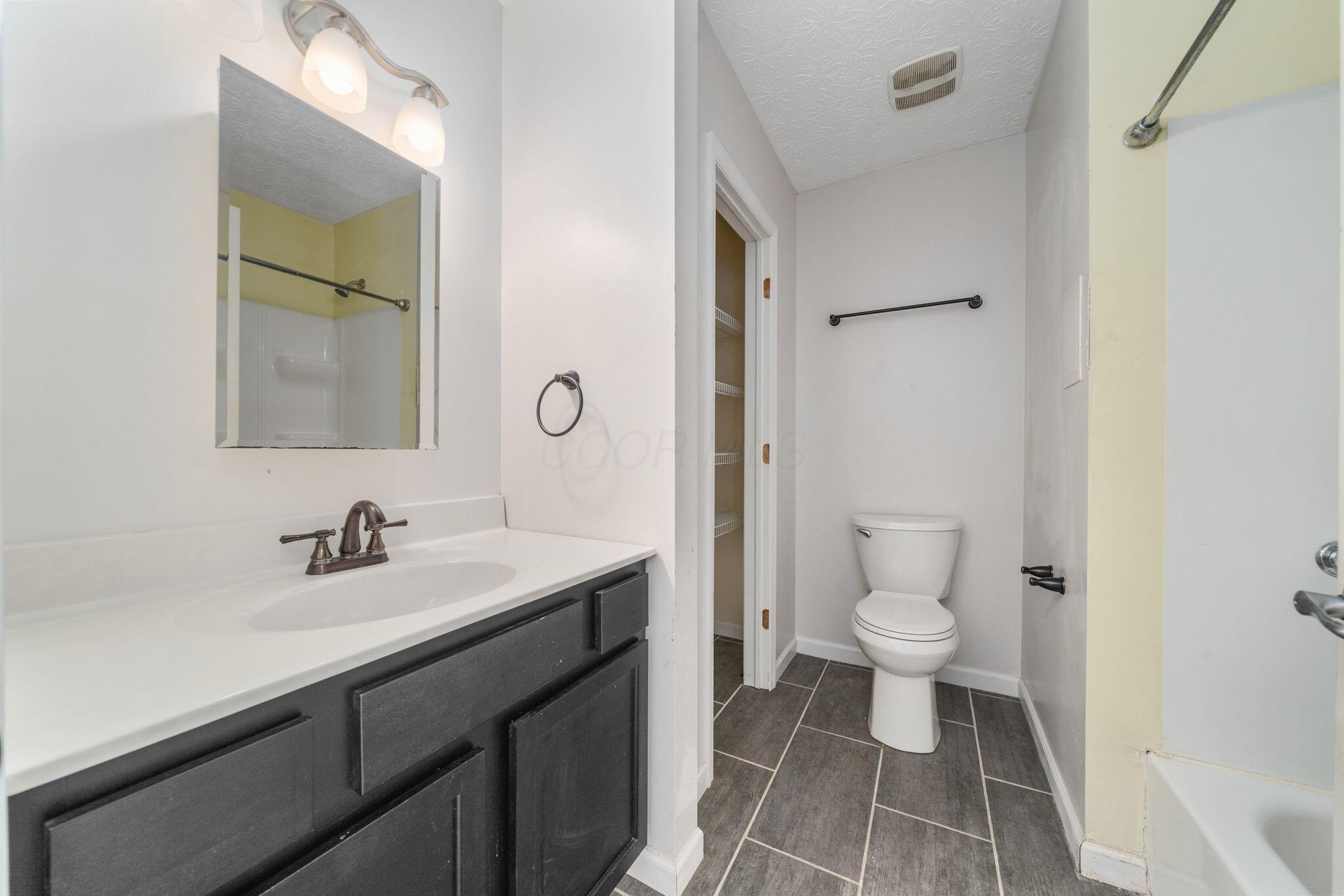 1015 Lockbourne Road Columbus, OH 43206 - Photo 25 of 32 Gallery Image 25