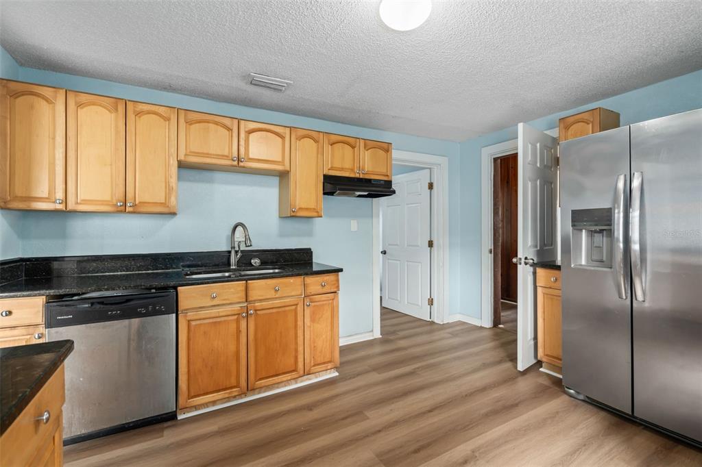 1516 East Elm Road Lakeland, FL 33801 - Photo 18 of 34 Gallery Image 18