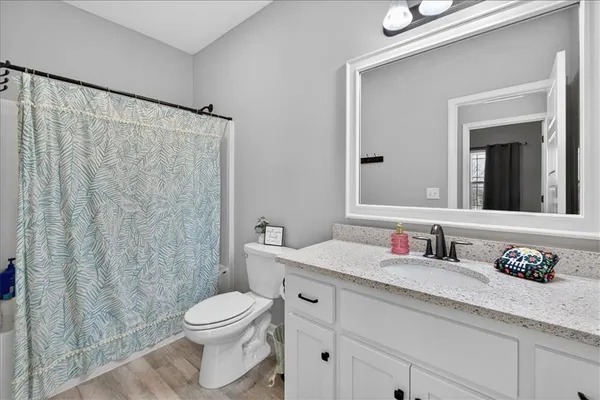 $489,000 | 1517 Southwest Arbor Creek Drive, Lee's Summit, MO 64082