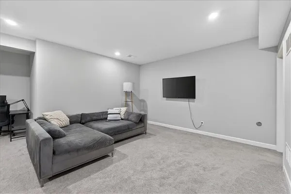 $489,000 | 1517 Southwest Arbor Creek Drive, Lee's Summit, MO 64082