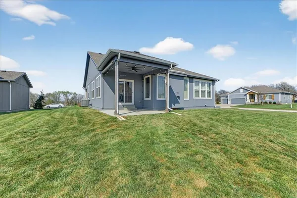 $489,000 | 1517 Southwest Arbor Creek Drive, Lee's Summit, MO 64082