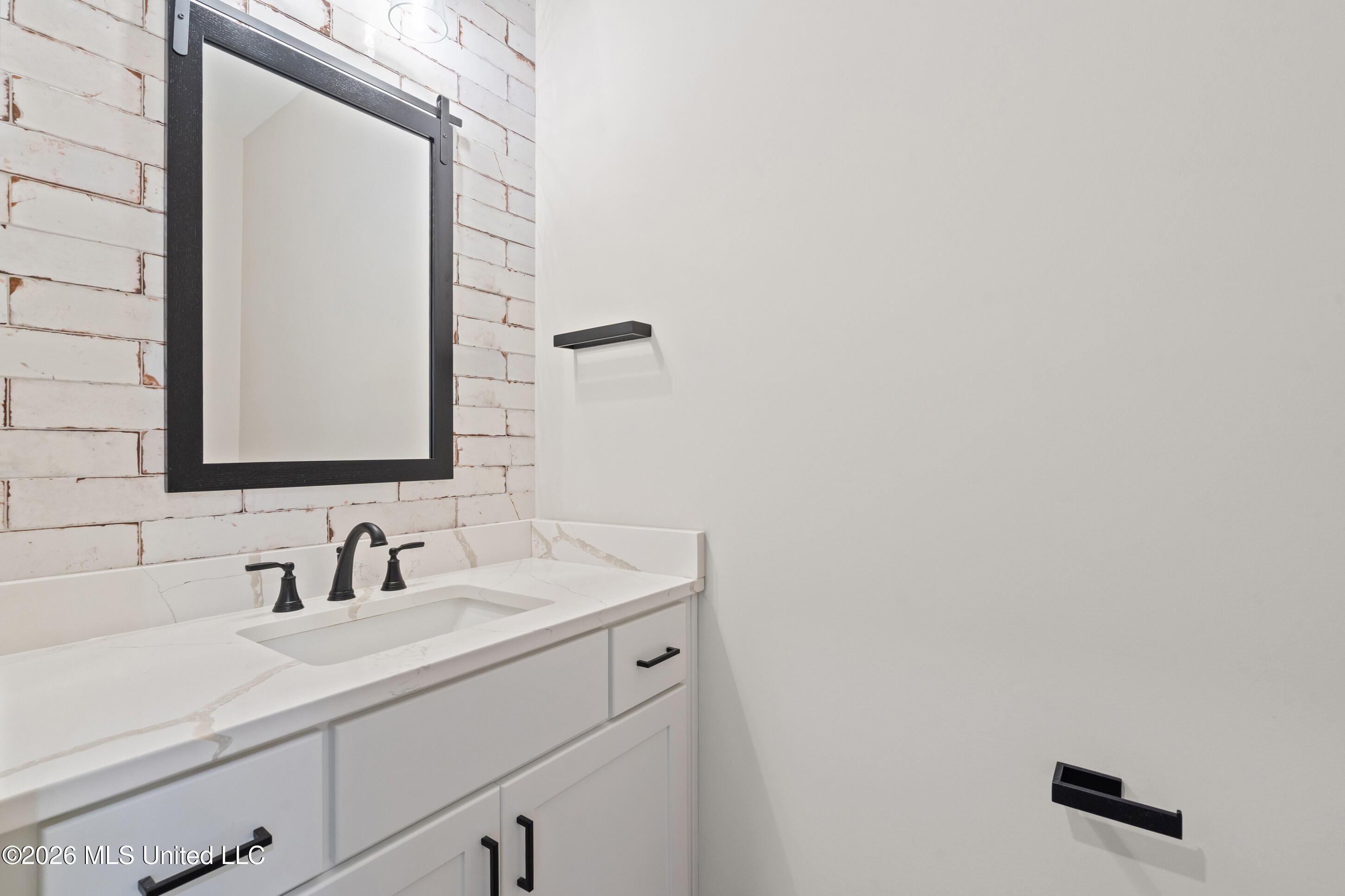 13889 Fairview Road Byhalia, MS 38611 - Photo 17 of 43 _dsc9897_print