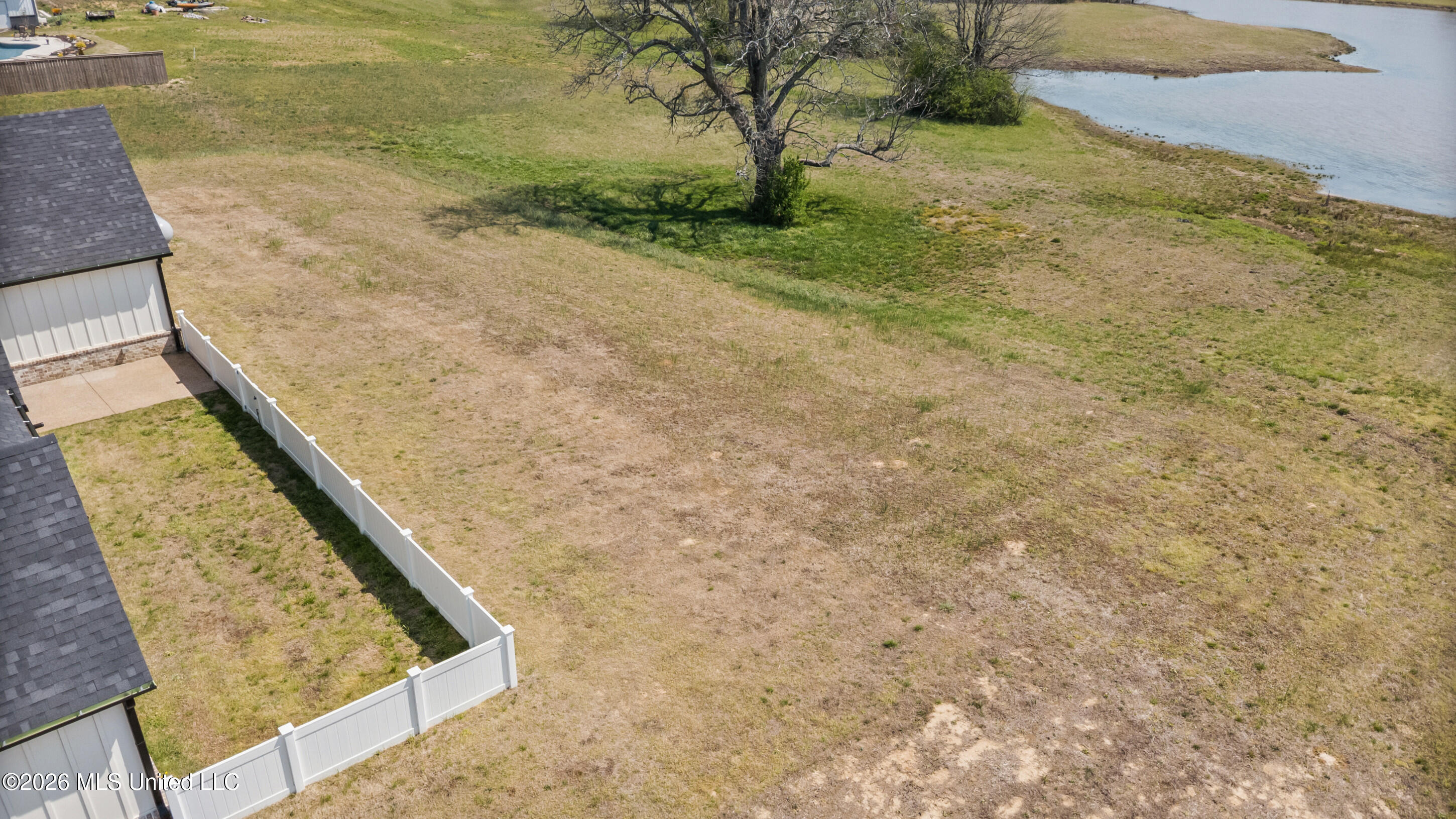 13889 Fairview Road Byhalia, MS 38611 - Photo 38 of 43 dji_0033_print