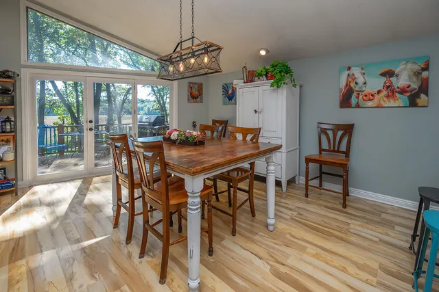 $750,000 | W5594 Briarwood Road, Sugar Creek, WI 53121