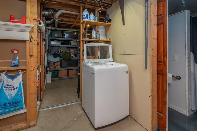 $750,000 | W5594 Briarwood Road, Sugar Creek, WI 53121