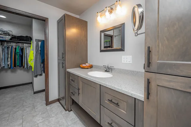 $750,000 | W5594 Briarwood Road, Sugar Creek, WI 53121