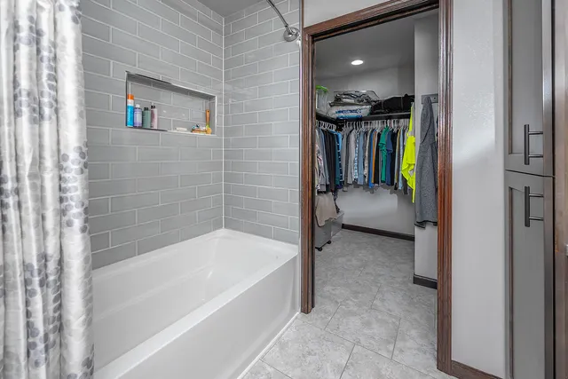 $750,000 | W5594 Briarwood Road, Sugar Creek, WI 53121