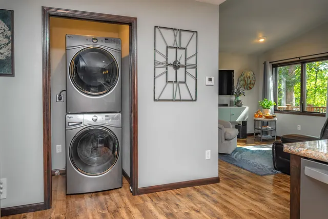 $750,000 | W5594 Briarwood Road, Sugar Creek, WI 53121