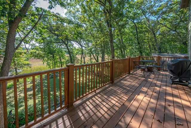 $750,000 | W5594 Briarwood Road, Sugar Creek, WI 53121