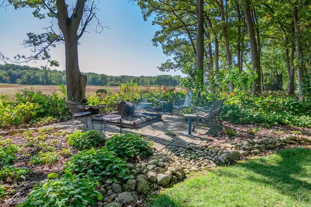 $750,000 | W5594 Briarwood Road, Sugar Creek, WI 53121