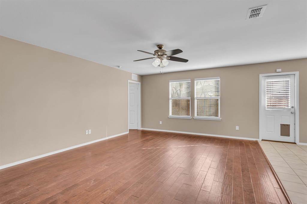 1309 Rivers Creek Lane Little Elm, TX 75068 - Photo 5 of 29