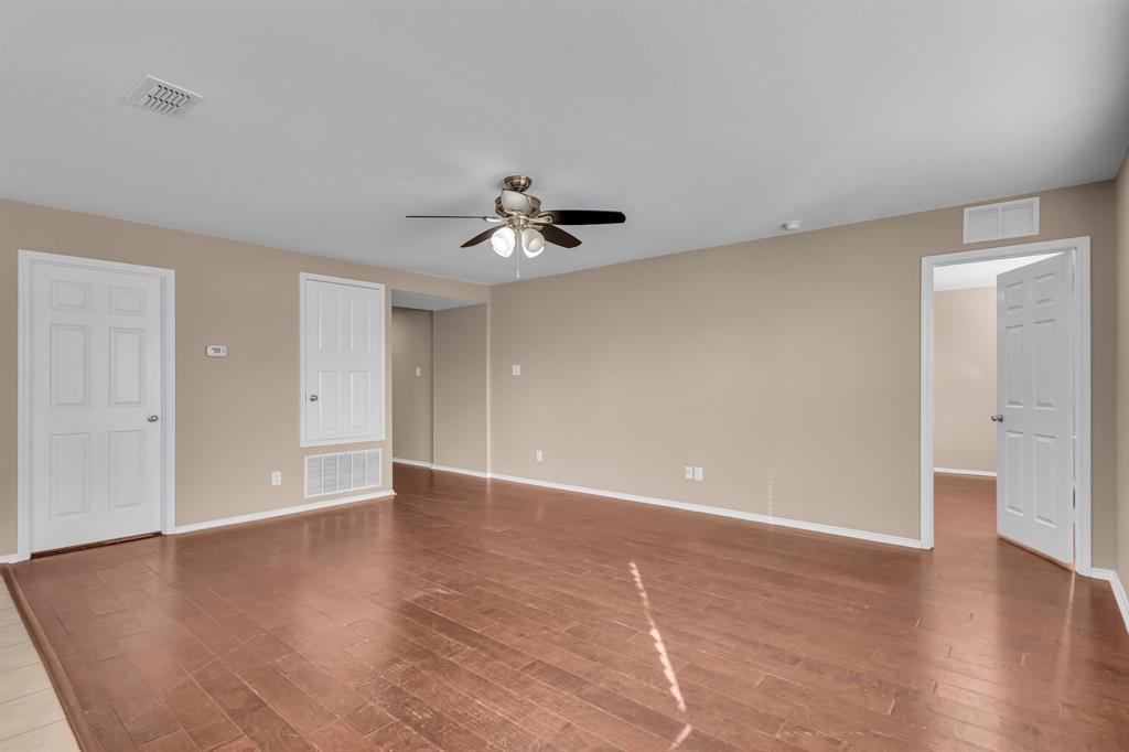 1309 Rivers Creek Lane Little Elm, TX 75068 - Photo 6 of 29