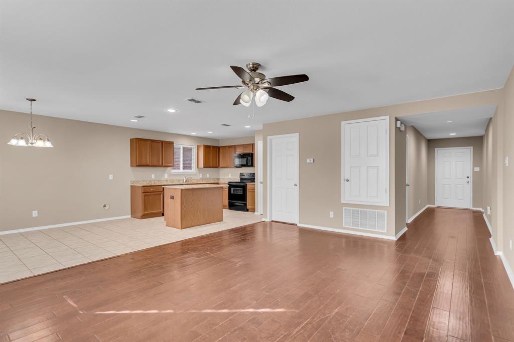 1309 Rivers Creek Lane Little Elm, TX 75068 - Photo 7 of 29