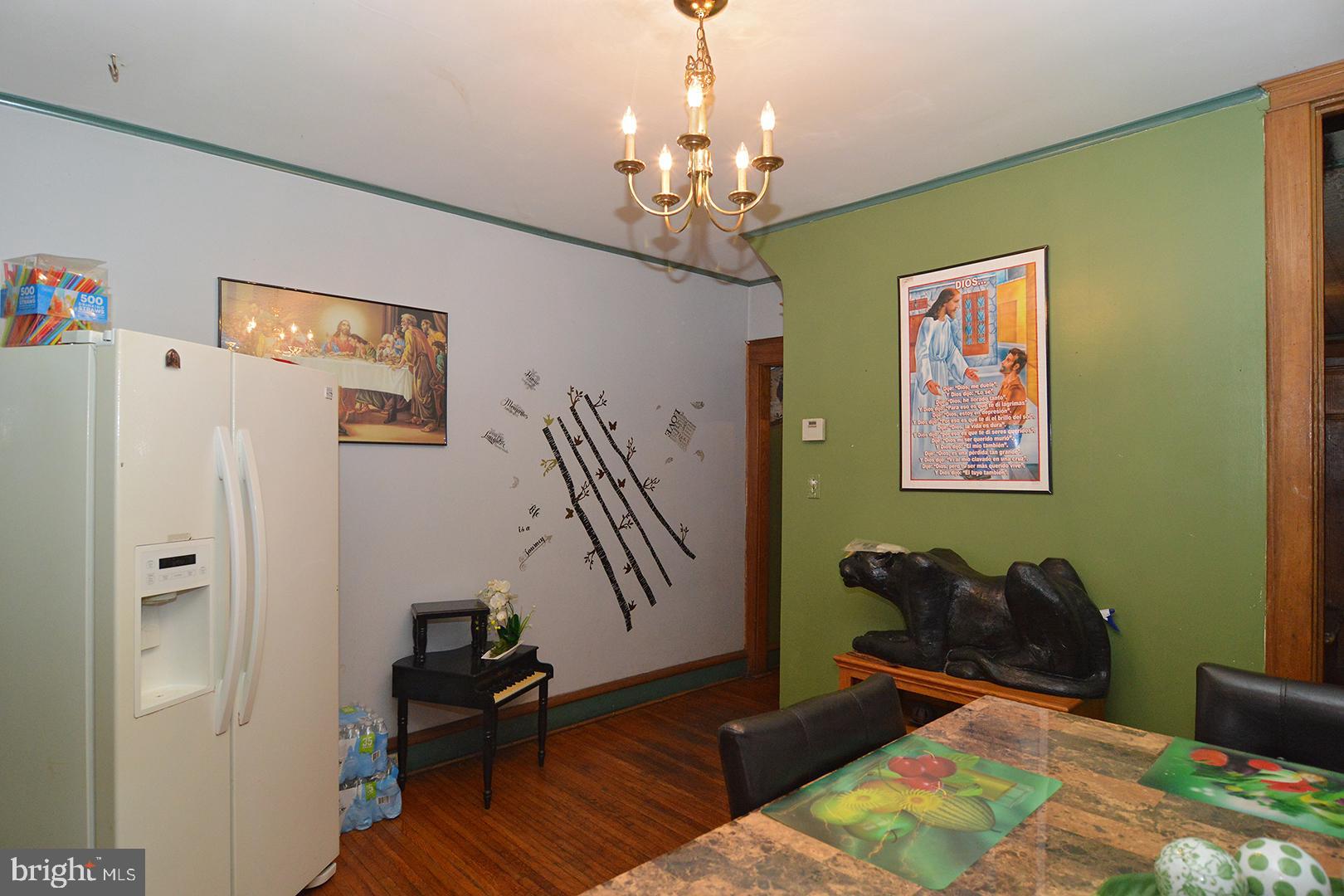 1246 North 11th Street Reading, PA 19604 - Photo 11 of 26 Gallery Image 11