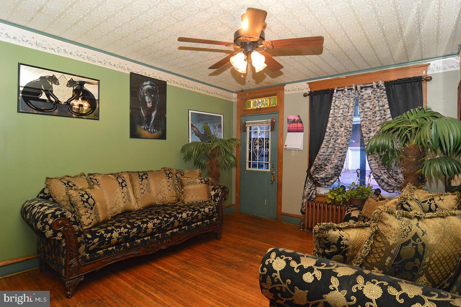 1246 North 11th Street Reading, PA 19604 - Photo 6 of 26 Gallery Image 6