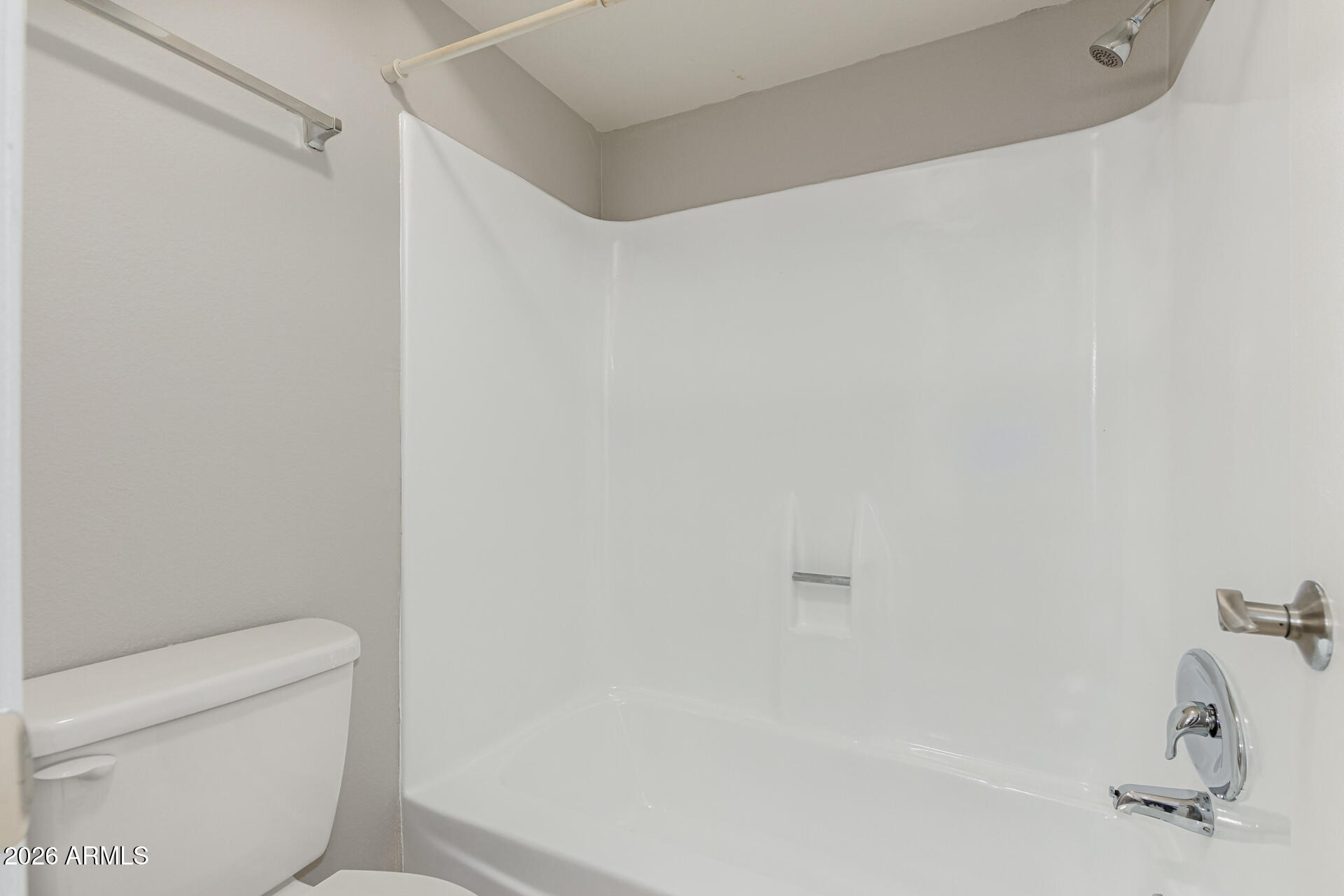 8055 East Thomas Road, Unit F202 Scottsdale, AZ 85251 - Photo 16 of 26 22 - Thomas