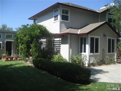 1132 Meridian Circle Santa Rosa, CA 95401 - Photo 8 of 10 Gallery Image 8