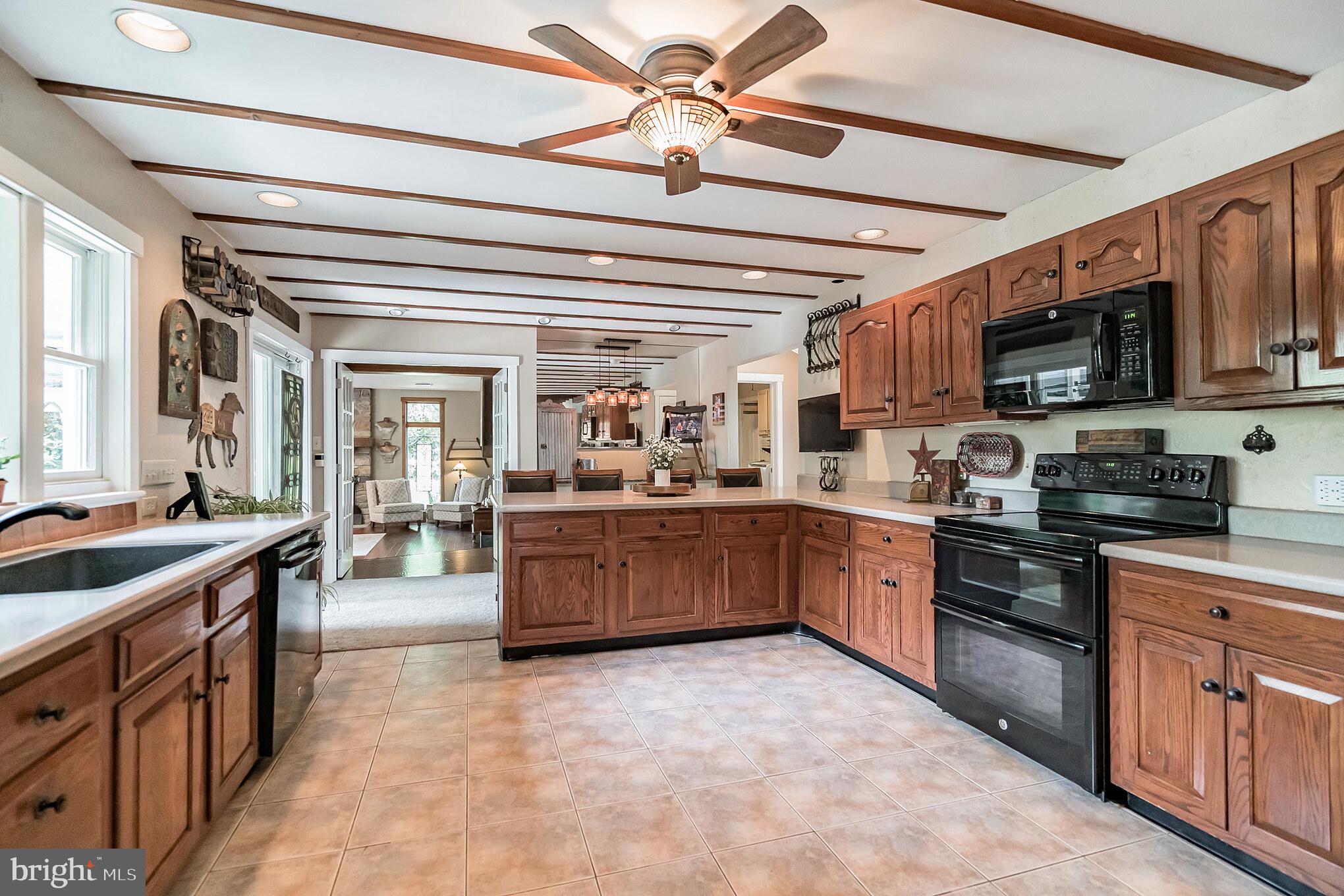 1475 Rickert Road Perkasie, PA 18944 - Photo 14 of 65