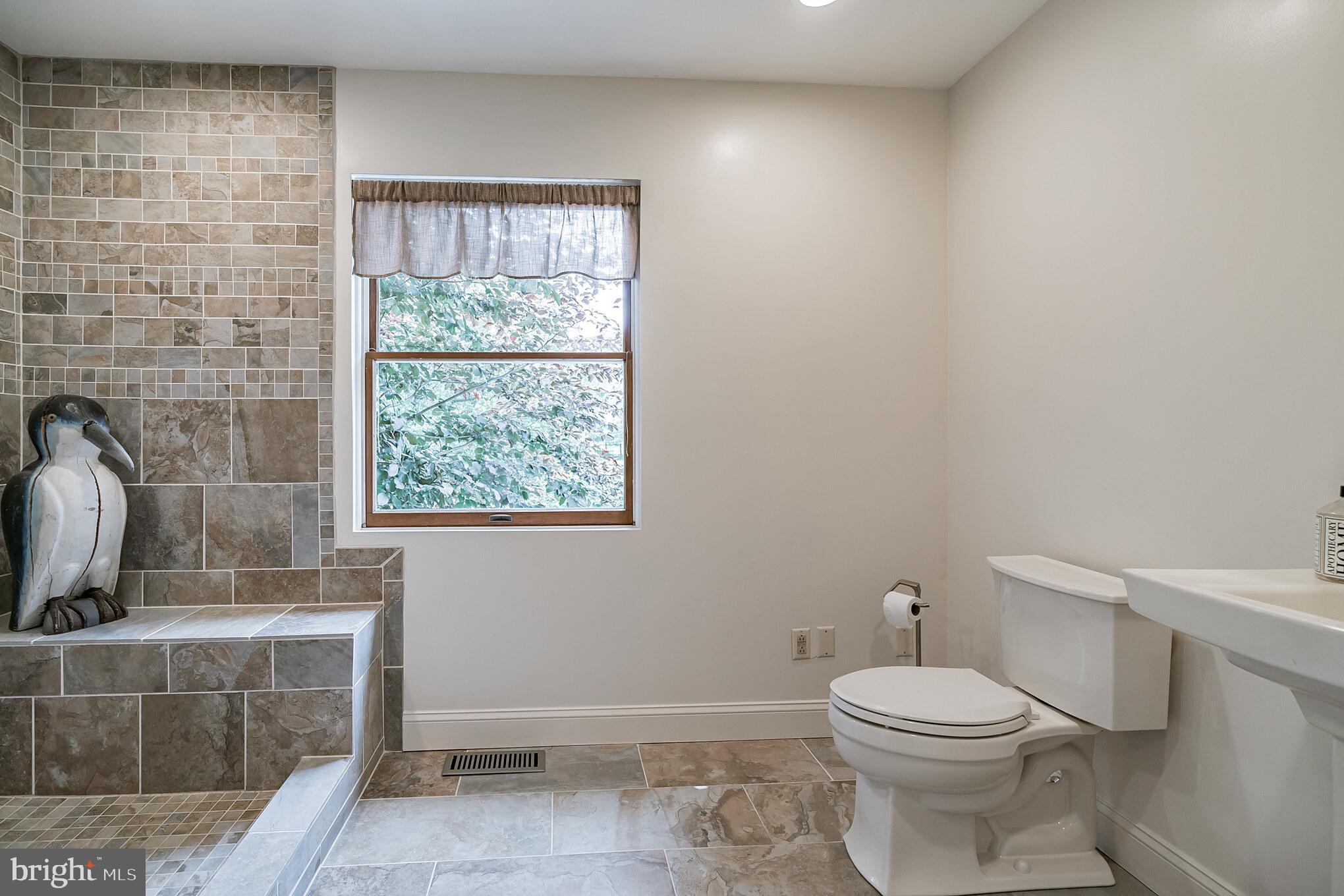 1475 Rickert Road Perkasie, PA 18944 - Photo 37 of 65