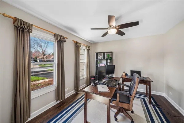 $750,000 | 1239 Thackery Court, Naperville, IL 60564
