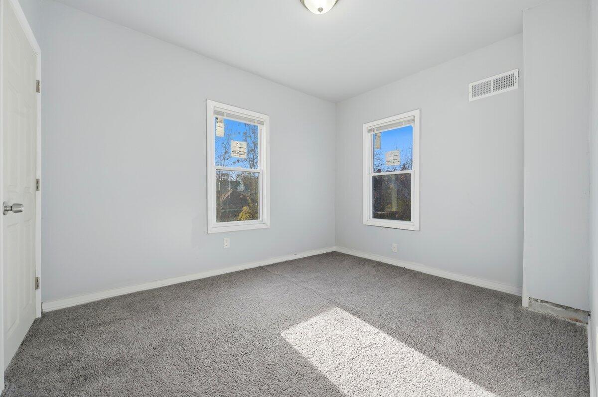 280 Holbrook Street Detroit, MI 48202 - Photo 18 of 18 Bedroom 2