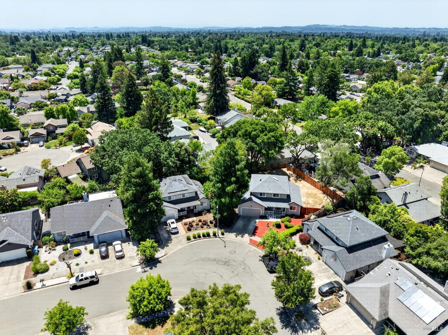 2322 South Hampton Circle Santa Rosa, CA 95401 - Photo 3 of 58