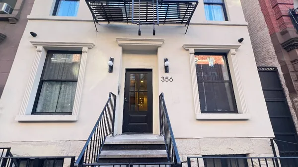$4,700 | 356 West 48th Street, Unit 1C | Hell's Kitchen
