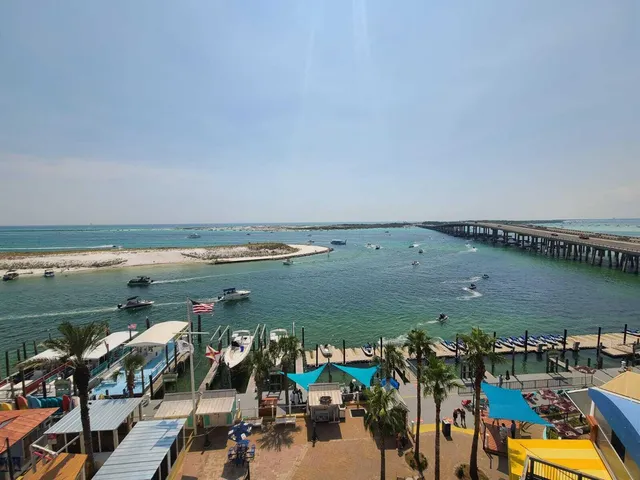 $740,000 | 10 Harbor Boulevard, Unit W324, Destin, FL 32541