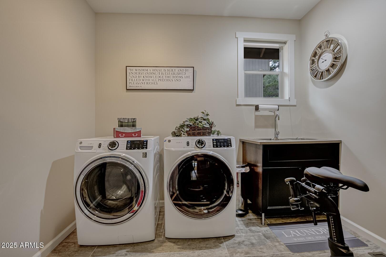 5076 Juniper Loop Pine, AZ 85544 - Photo 29 of 68 IMG_ 47