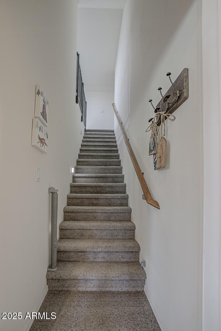 5076 Juniper Loop Pine, AZ 85544 - Photo 32 of 68 a view of entryway