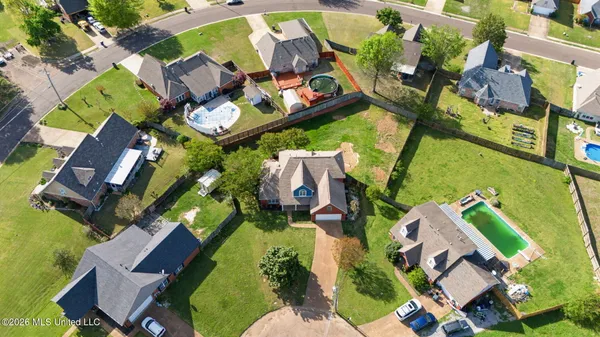 $359,900 | 1679 Sandpiper Cove South, Hernando, MS 38632