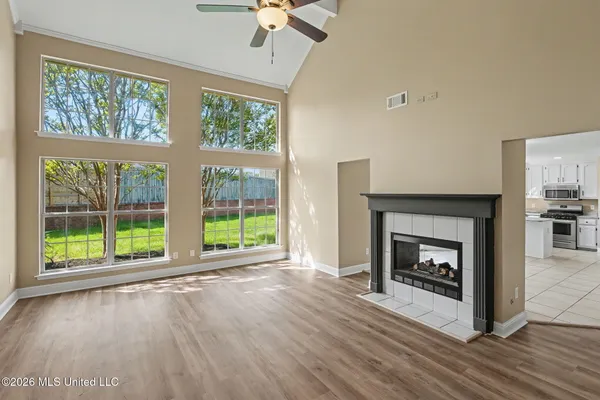 $359,900 | 1679 Sandpiper Cove South, Hernando, MS 38632