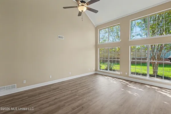 $359,900 | 1679 Sandpiper Cove South, Hernando, MS 38632