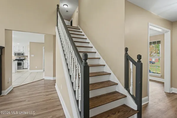 $359,900 | 1679 Sandpiper Cove South, Hernando, MS 38632