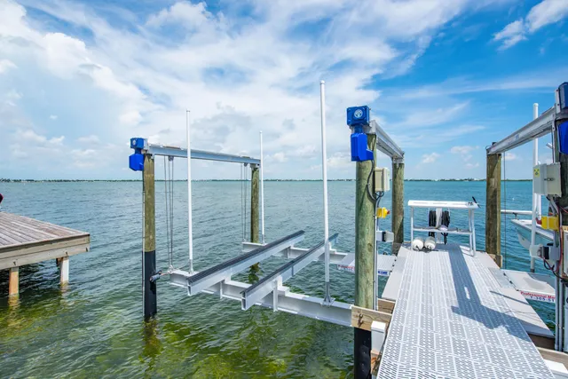 $3,200,000 | 747 La Fitte Road, Summerland Key, FL 33042