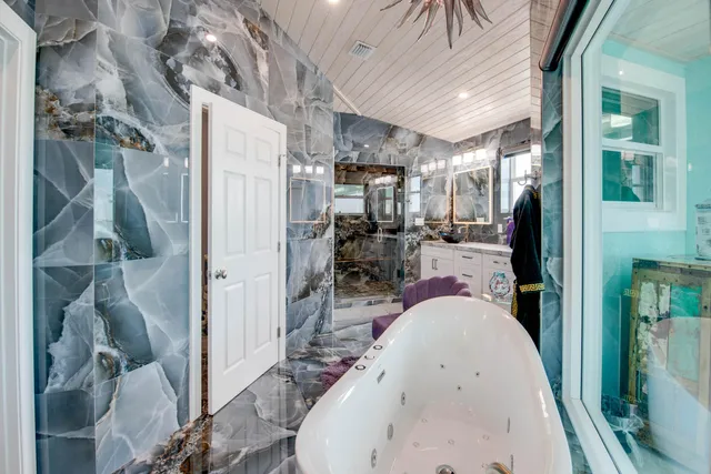 $3,200,000 | 747 La Fitte Road, Summerland Key, FL 33042