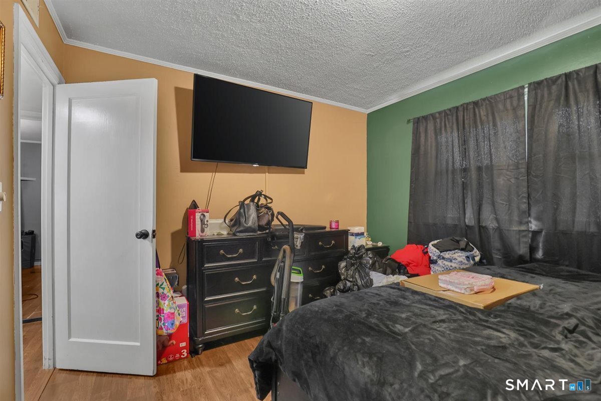 383 Glen Hills Road Meriden, CT 06451 - Photo 17 of 30