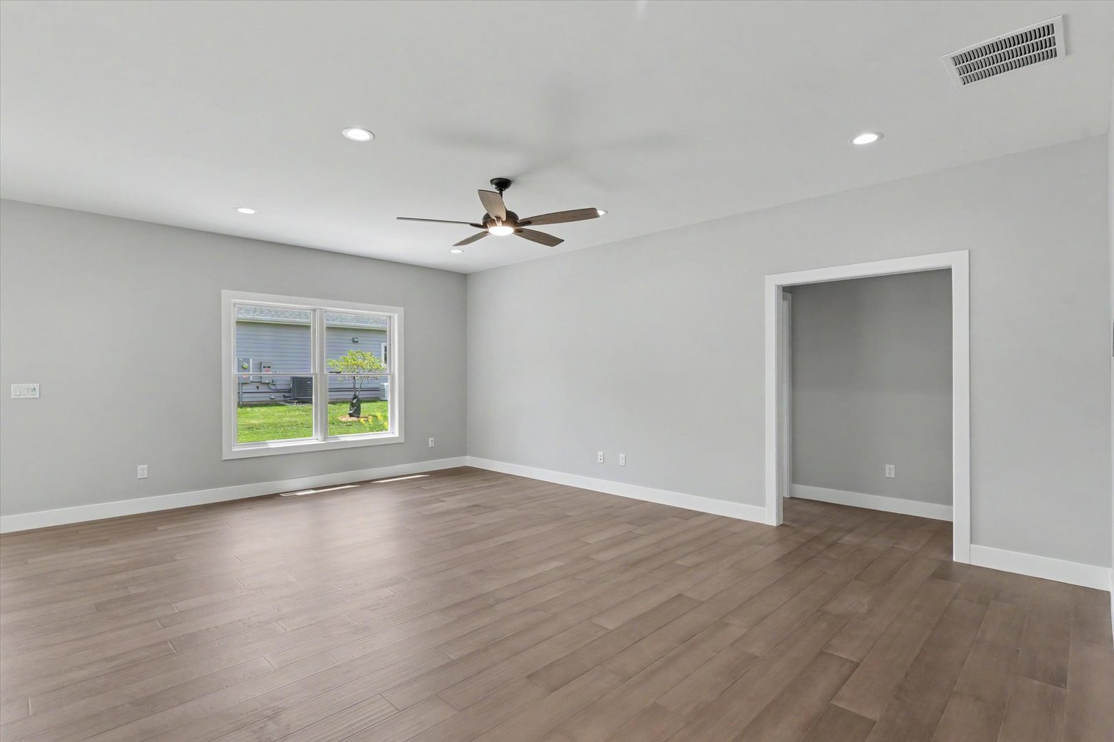 520 South 6th Street Fairbury, IL 61739 - Photo 17 of 45