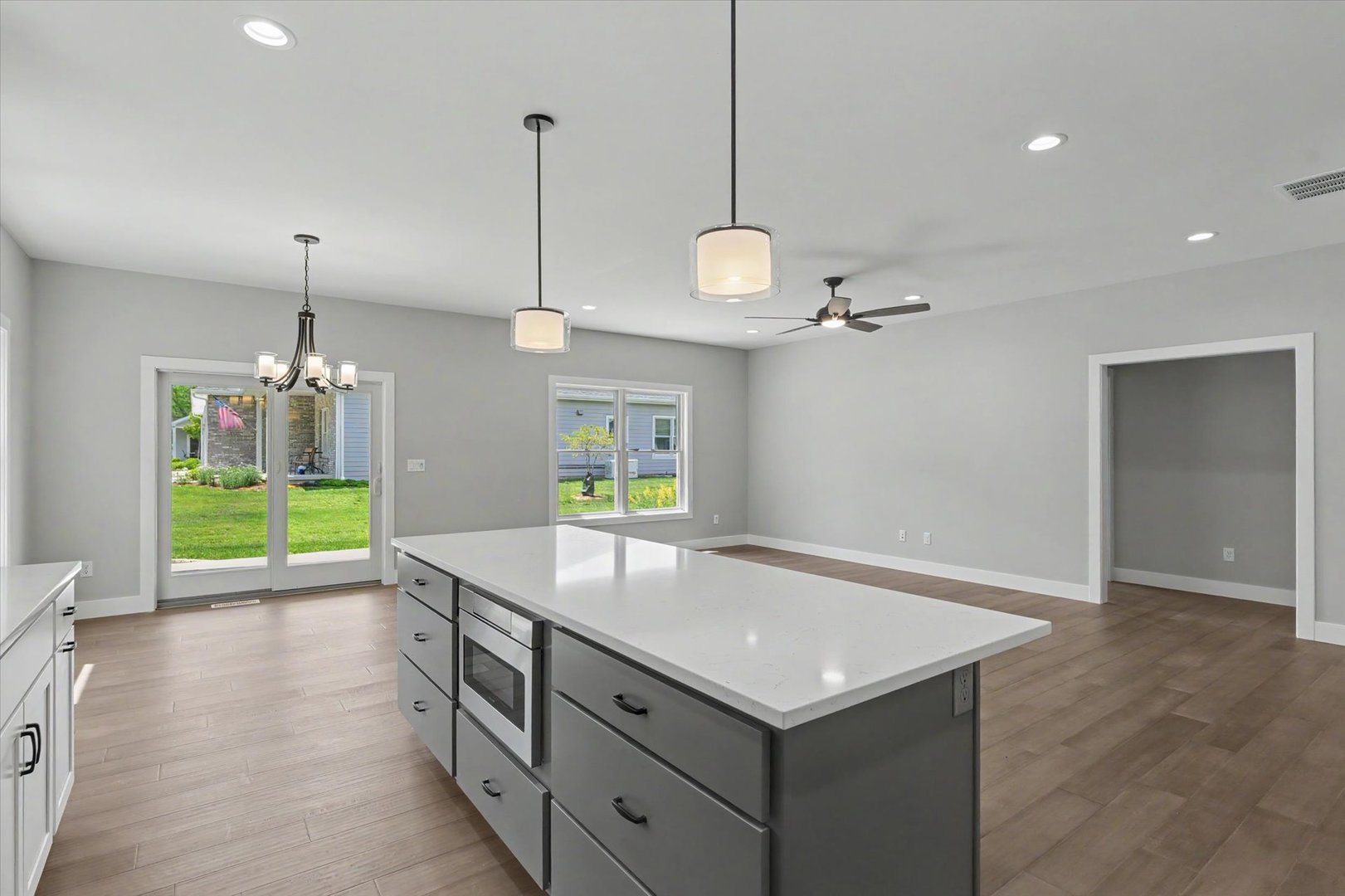 520 South 6th Street Fairbury, IL 61739 - Photo 27 of 45