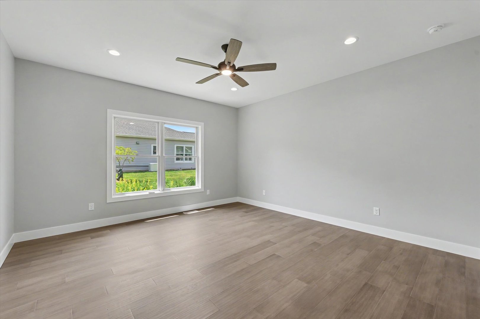 520 South 6th Street Fairbury, IL 61739 - Photo 32 of 45