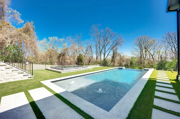 $5,750,000 | 840 Brentview Drive, Nashville, TN 37220