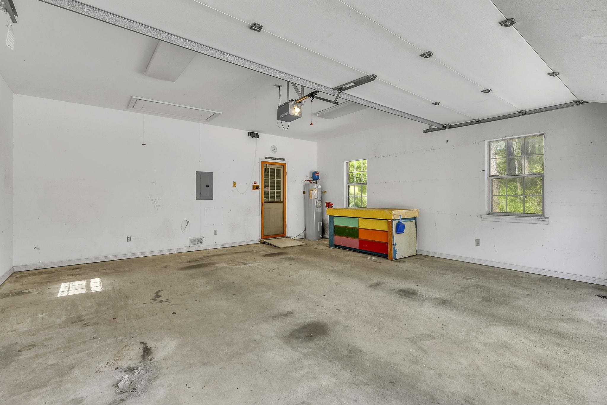 367 Ridgewood Drive Daphne, AL 36526 - Photo 50 of 71 Garage