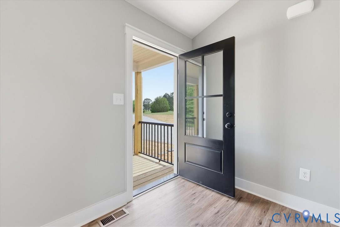15764 Lebanon Road Disputanta, VA 23842 - Photo 4 of 27