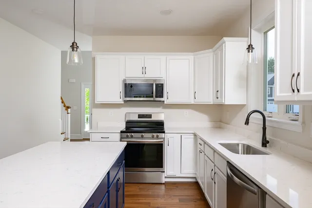 $799,000 | 22 Howland Trail, Unit 34, Hanson, MA 02341