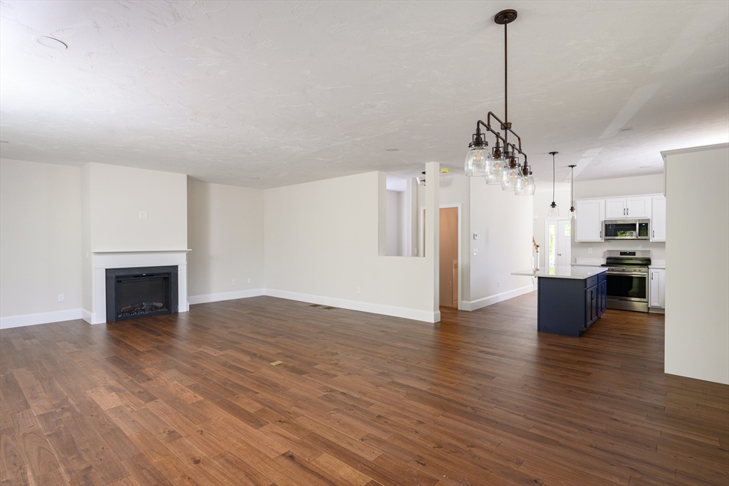 22 Howland Trail, Unit 34 Hanson, MA 02341 - Photo 14 of 29