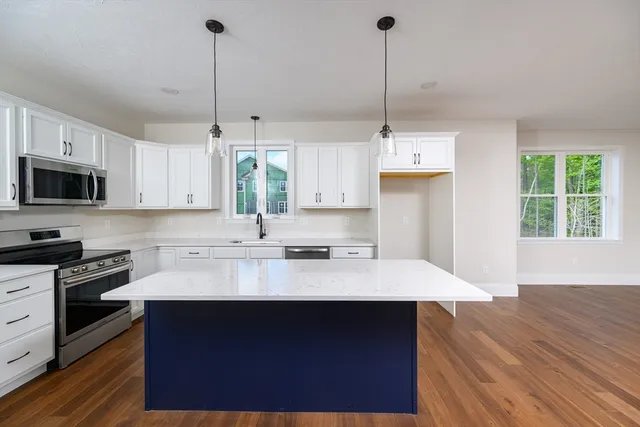 $799,000 | 22 Howland Trail, Unit 34, Hanson, MA 02341