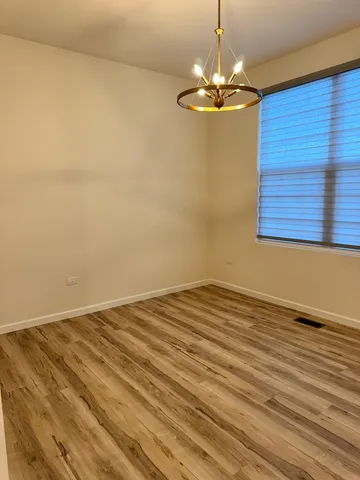 $600,000 | 900 Treeline Drive, Algonquin, IL 60102