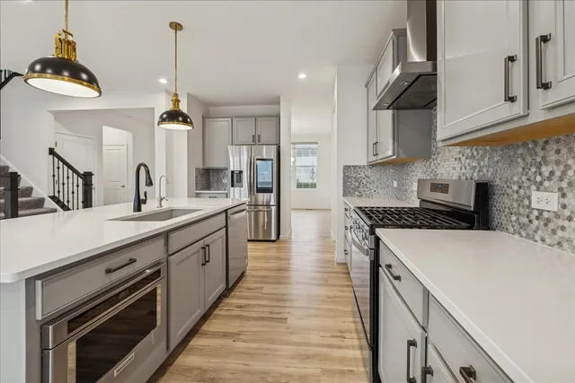 $600,000 | 900 Treeline Drive, Algonquin, IL 60102